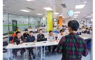 十余年磨一剑:东软大学双师创业课博得喝彩