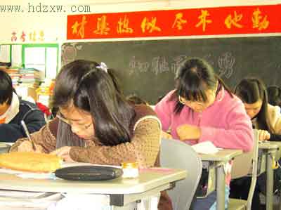 泉州2007高考一模结束考试暴露考生三大缺陷