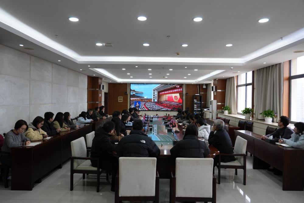 九江职业大学师生热议2026年全国两会精神