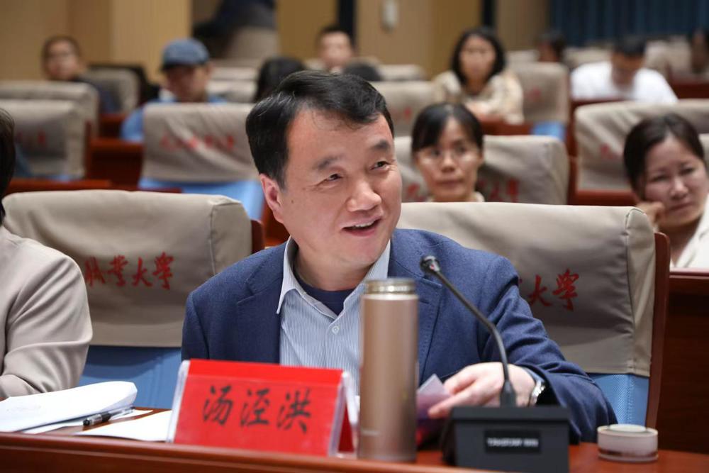 7abf113975e7b5ca0dfaffeefe1bef9f