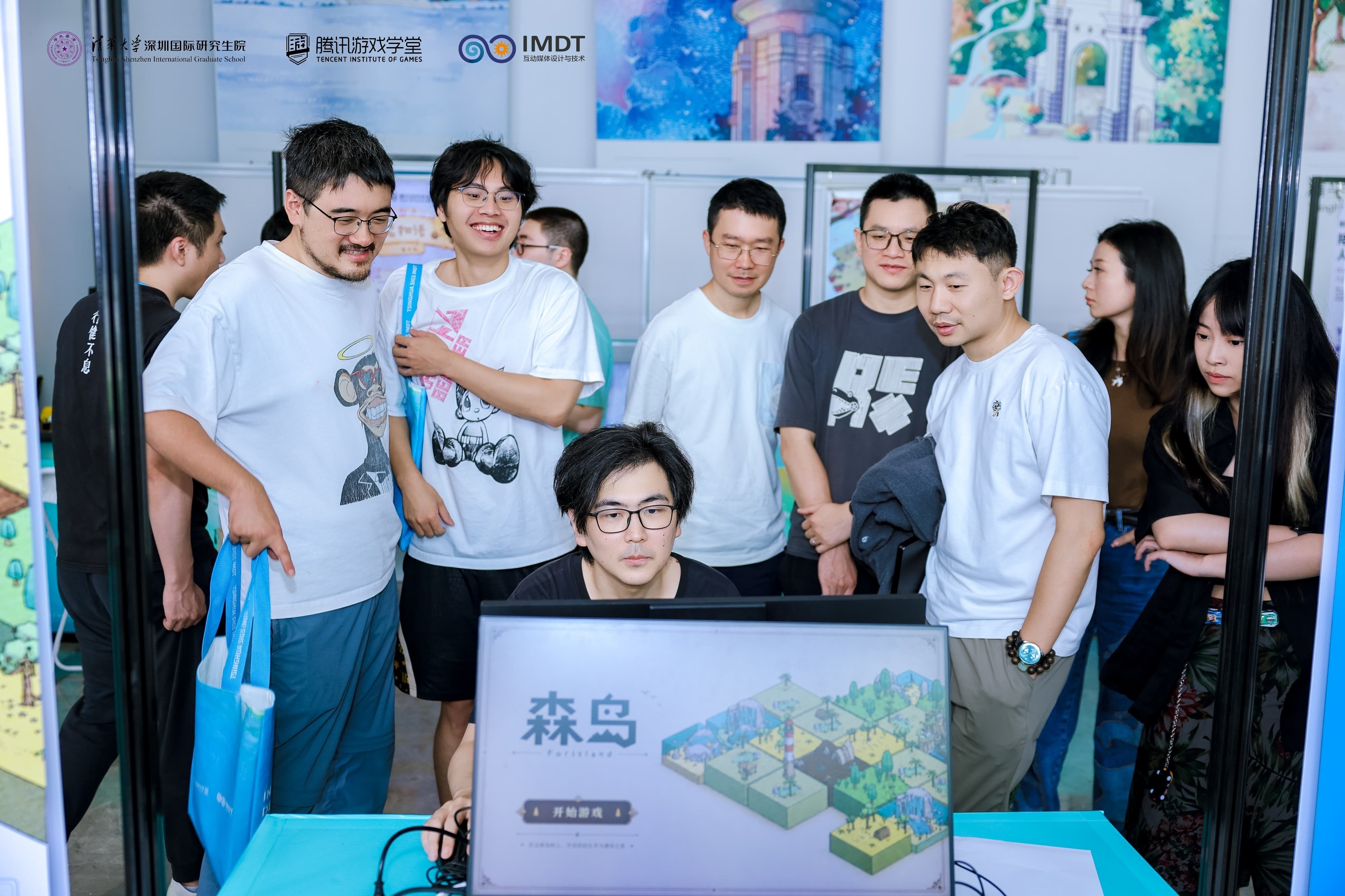 02 毕业展现场-1.jpg