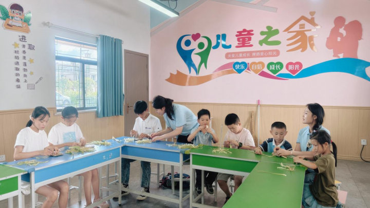 田园润童心 劳育助振兴——九江职业大学“心田自然”开展乡村劳动美育志愿服务