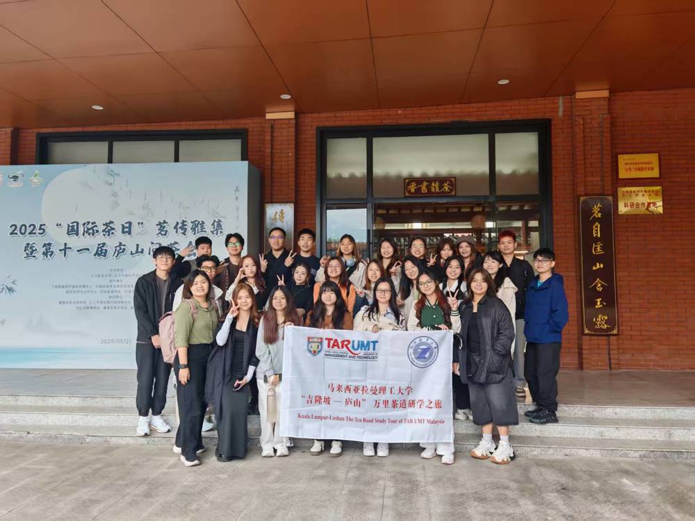 ed196265908b0877fcf9e8d2eeb70d55